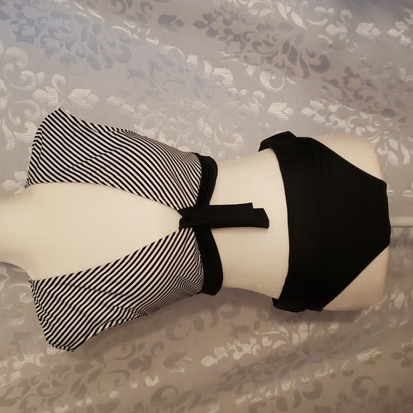 Bleu Rod Beattie Other - Bleu Rod Beattie NWT Black and White Stripe Bikini, 8